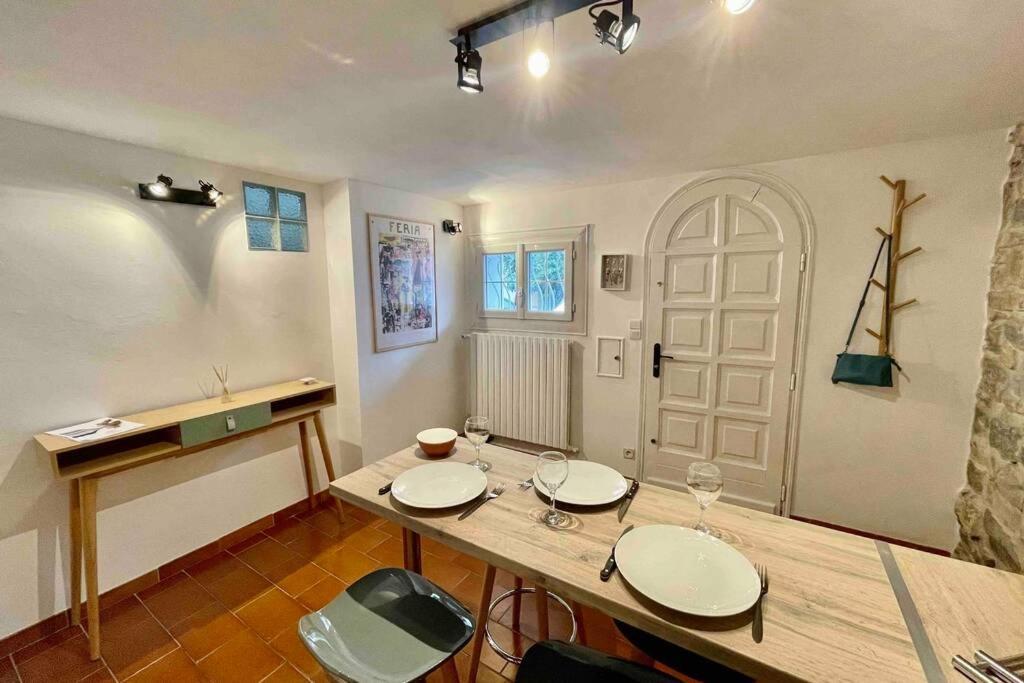 Ferienwohnung Le Jad Joli F2 Proche Gare, Arenes Avec Terrasse Privee Nîmes Exterior foto